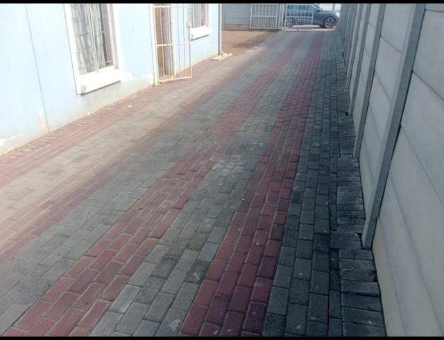 3 BEDROOM HOUSE FOR SALE IN ALBERTSDAL